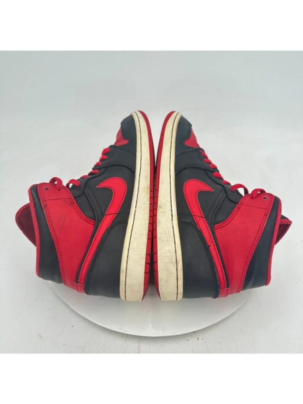 Nike Air Jordan 1 Alternate Men Size 9 DQ8426-060 Bred Black Fire Red Shoes